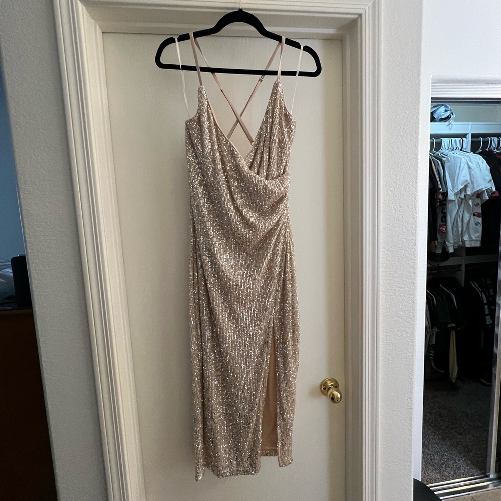 •NEW WITH TAGS• Baltic Born gold sequin dress